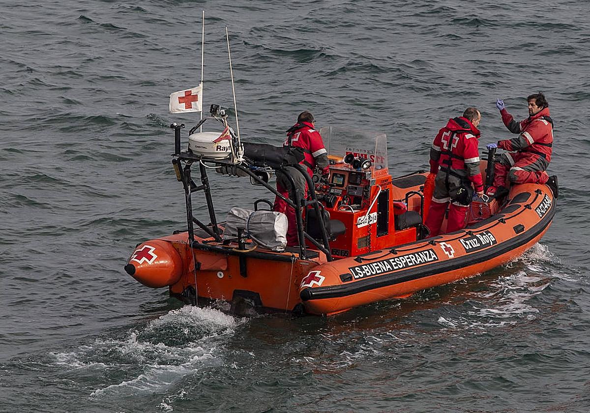 Efectivos de la Cruz Roja, en una imagen de archivo.