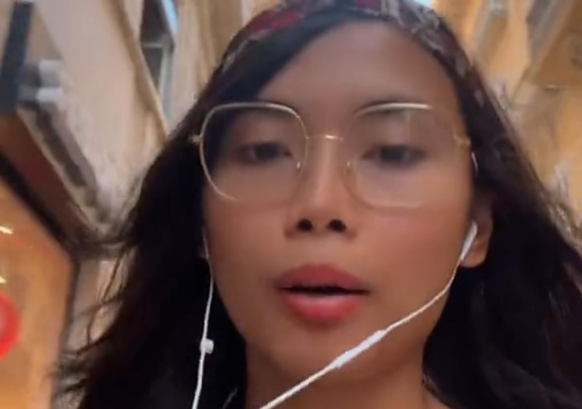 Nesh en el vídeo en el que explica las palabras pronunciadas en andaluz.