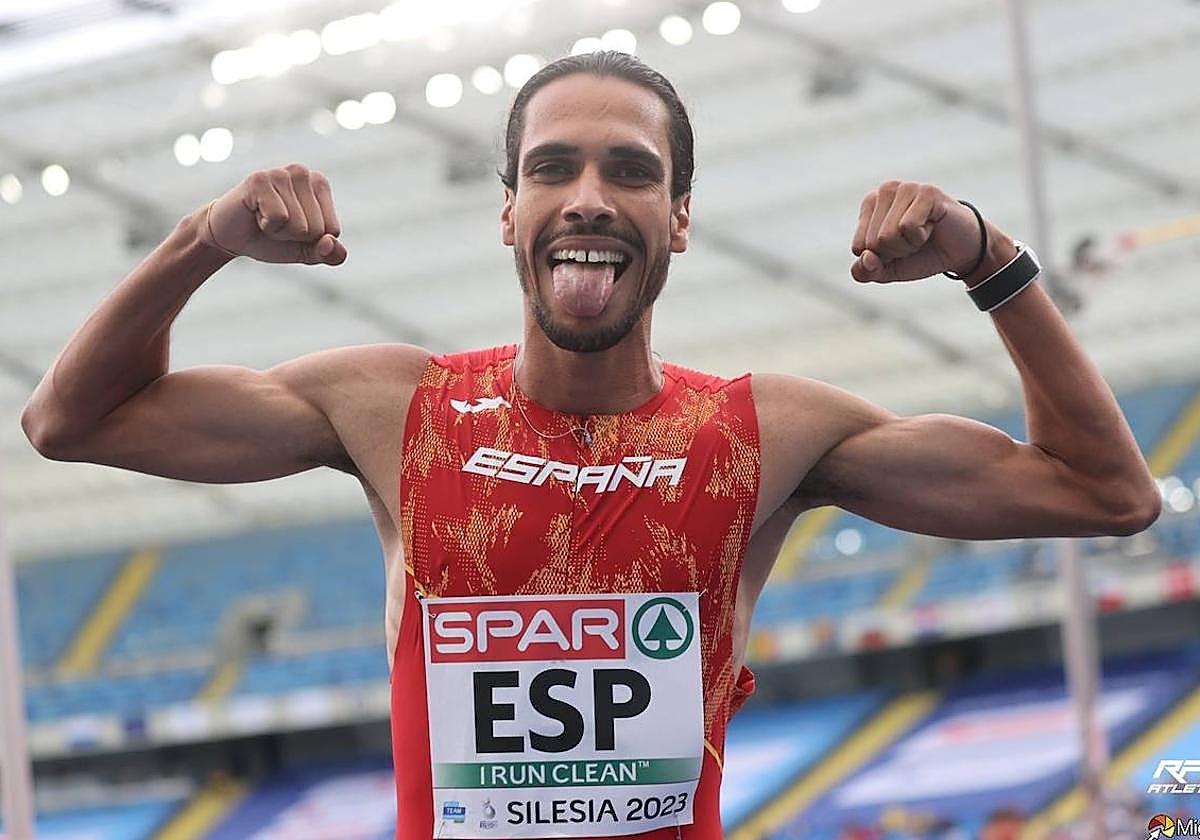 Mo Katir, tras la victoria.