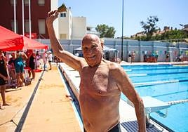 Roberto Alberiche tras haber conseguido el récord mundial en 50 metros libres este domingo en Murcia.