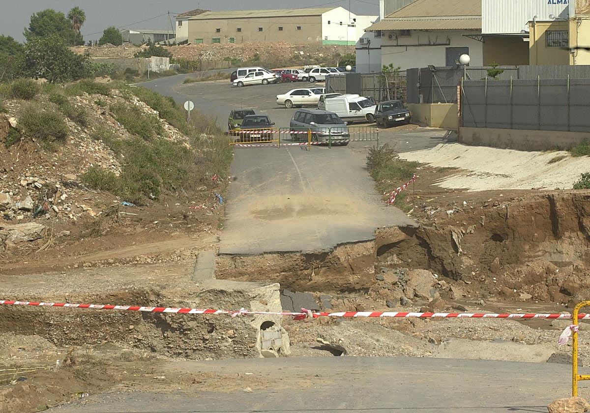 Imagen de archivo de la carretera de Los Dolores a Molinos Marfagones.