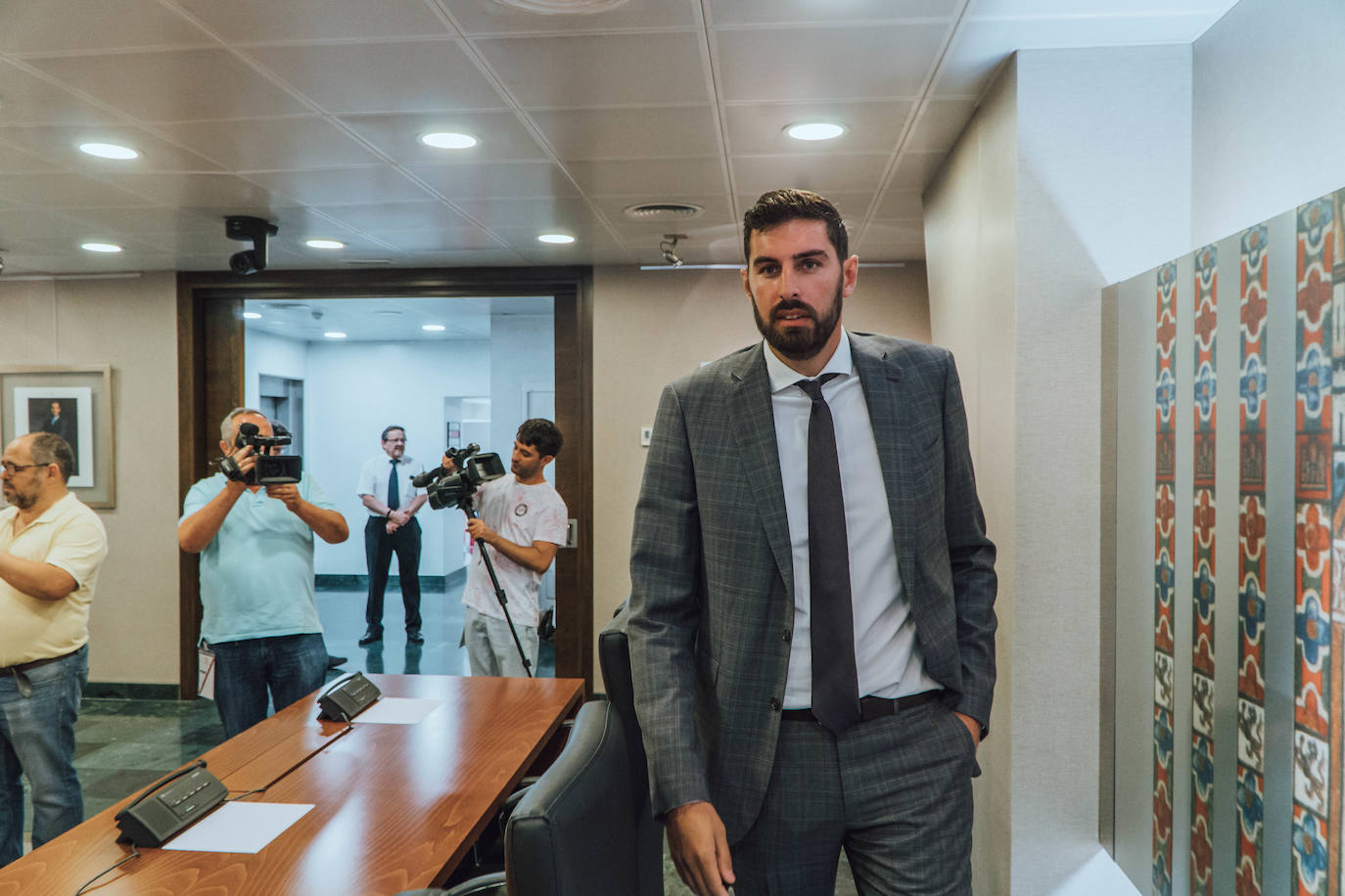 José Ángel Antelo en la Asamblea Regional este lunes.