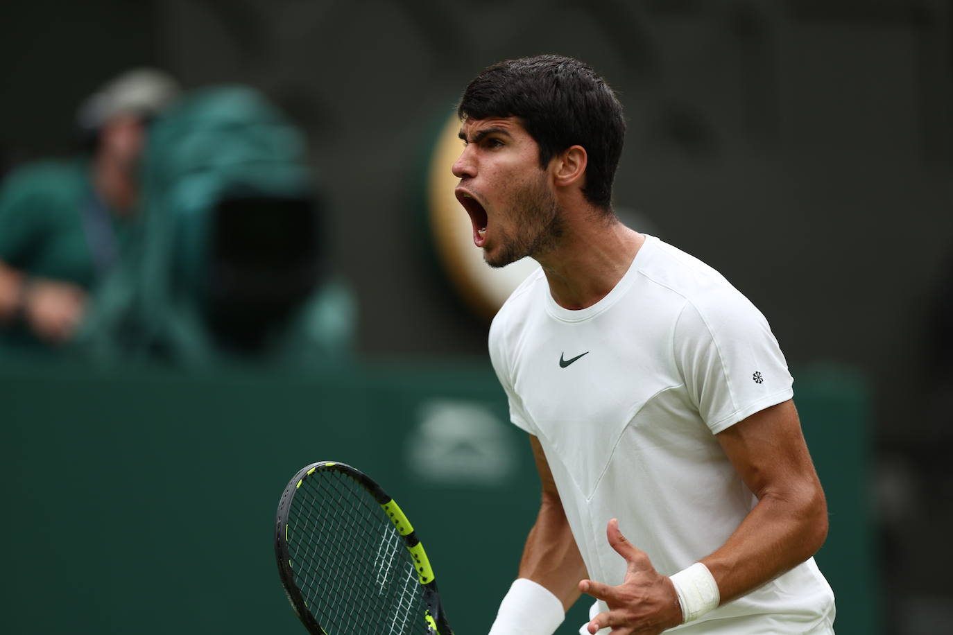 El partido entre Carlos Alcaraz y Jarry en Wimbledon, en imágenes