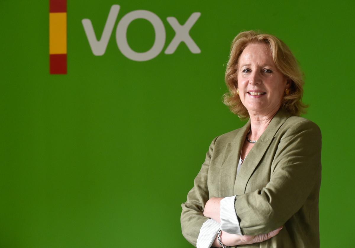 Lourdes Méndez, el viernes en la sede provincial de Vox en Murcia.