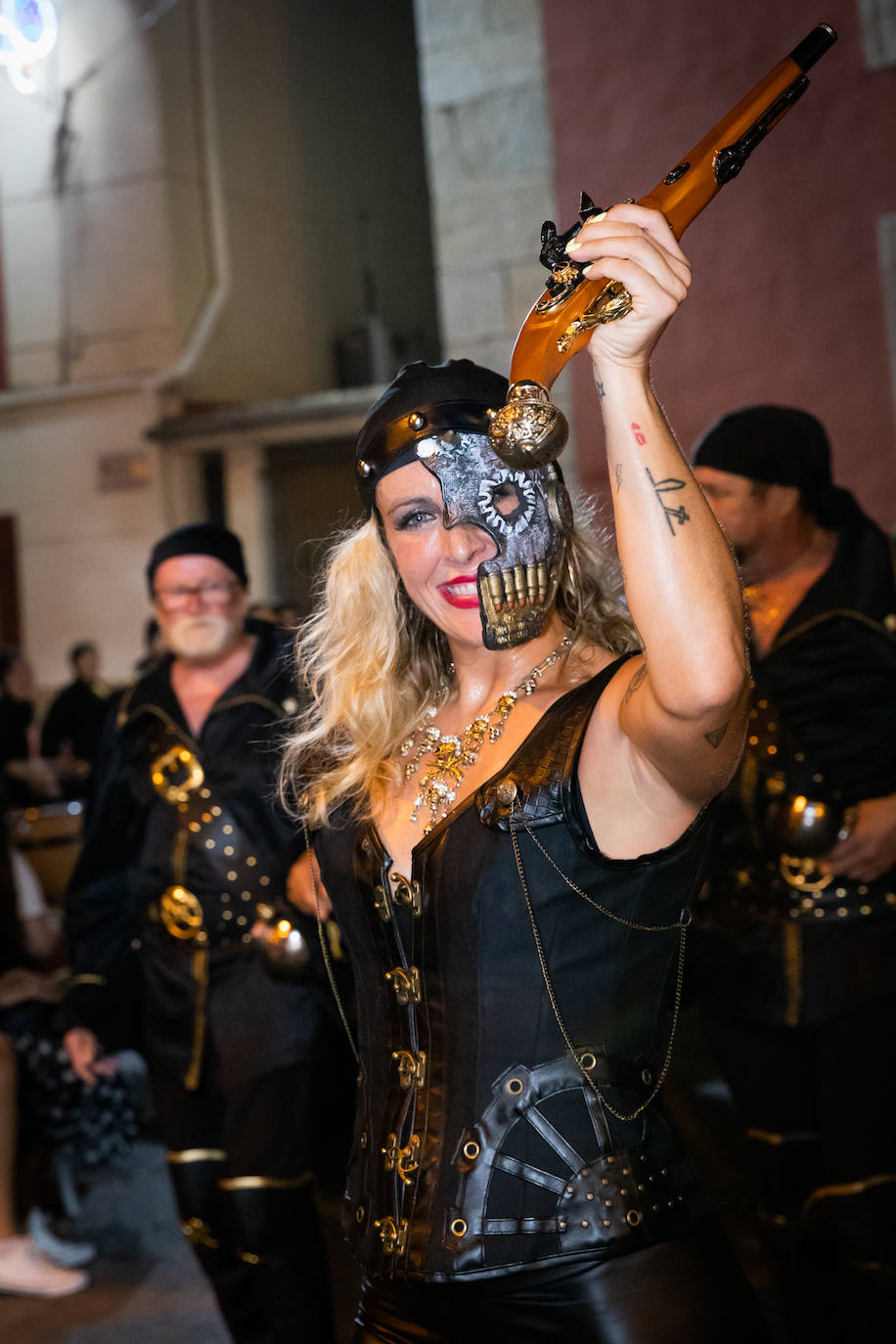 Desfile de Entrada Cristiana en Orihuela, en imágenes