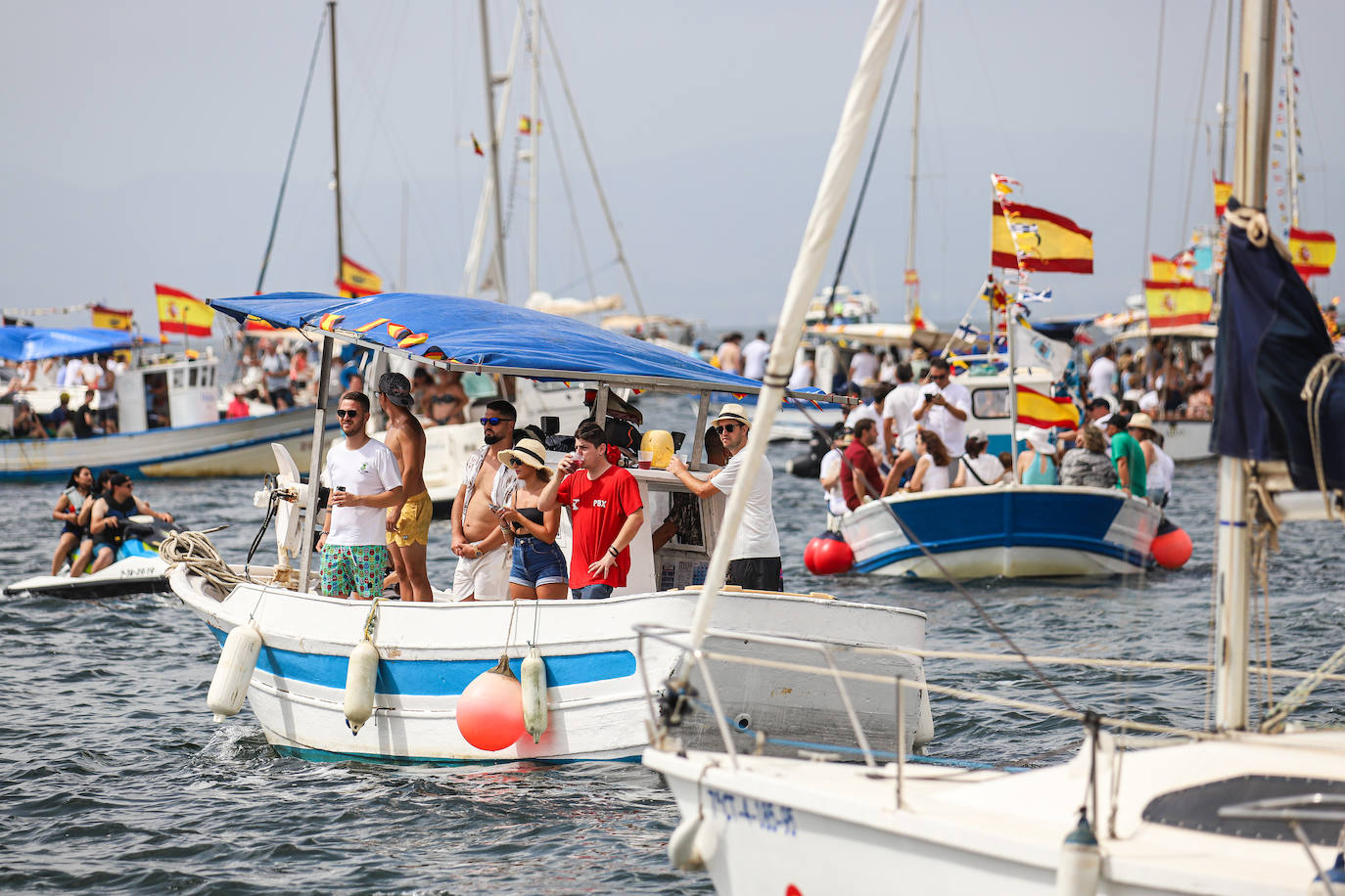 Procesión marítima de la Virgen del Carmen en Lo Pagán, en imágenes