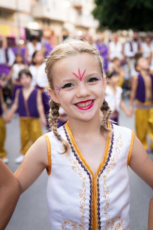 El desfile infantil de Moros y Cristianos, en imágenes