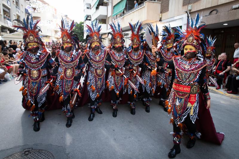 El desfile infantil de Moros y Cristianos, en imágenes