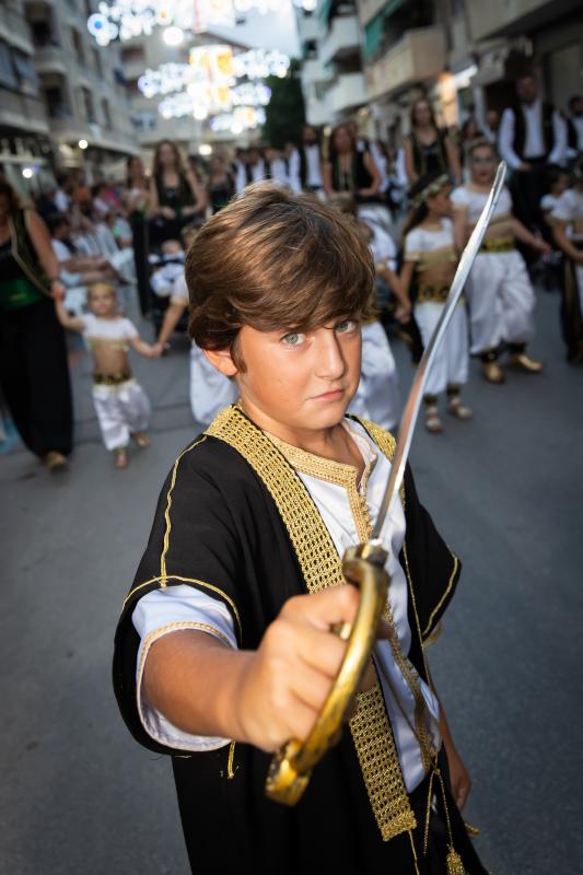 El desfile infantil de Moros y Cristianos, en imágenes