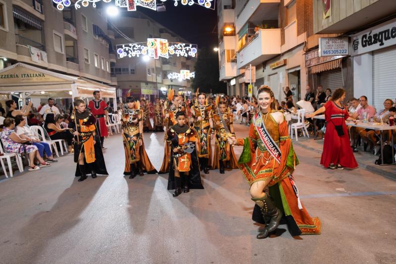 El desfile infantil de Moros y Cristianos, en imágenes