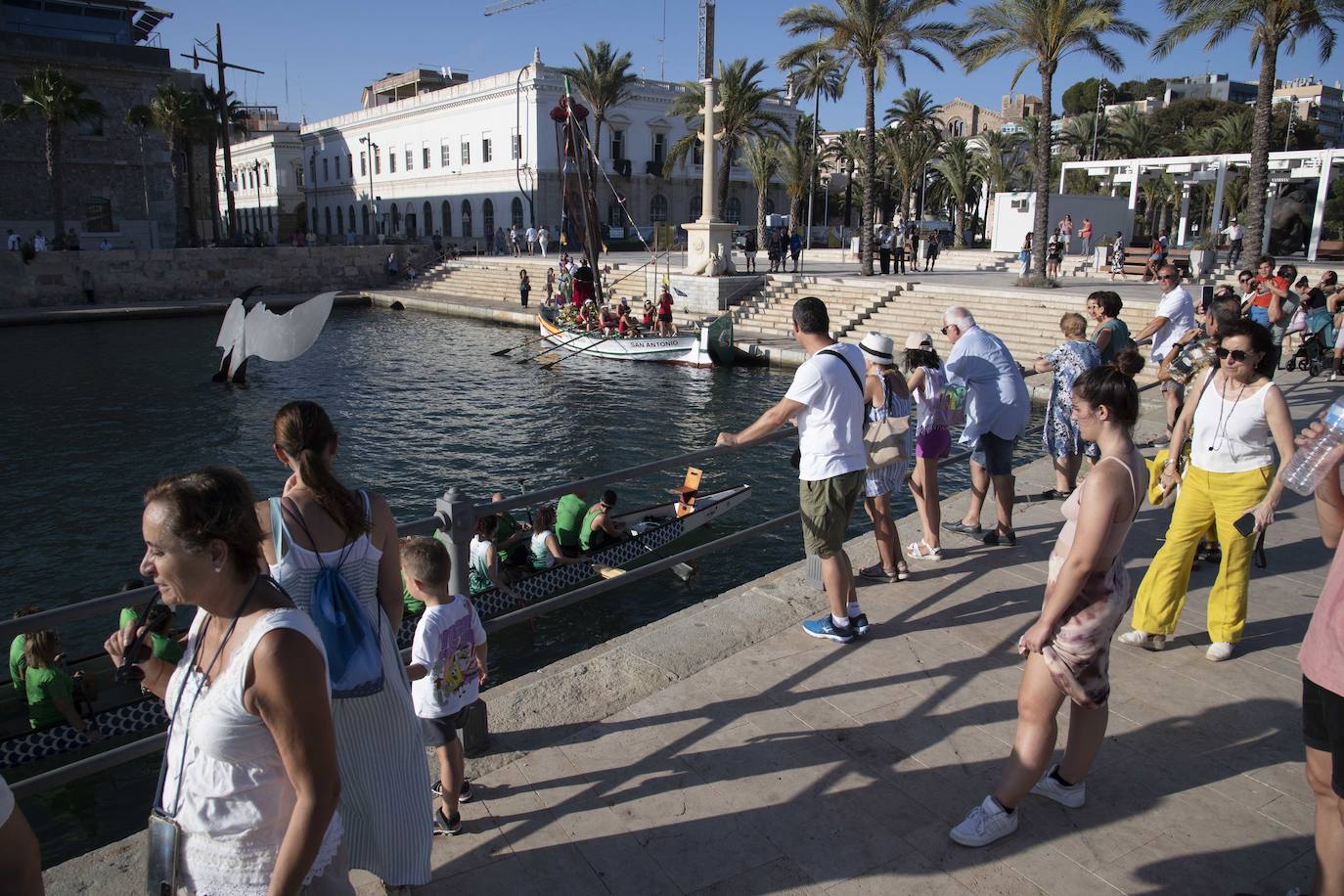 La procesión marinera de Cartagena en honor a Santiago, en imágenes