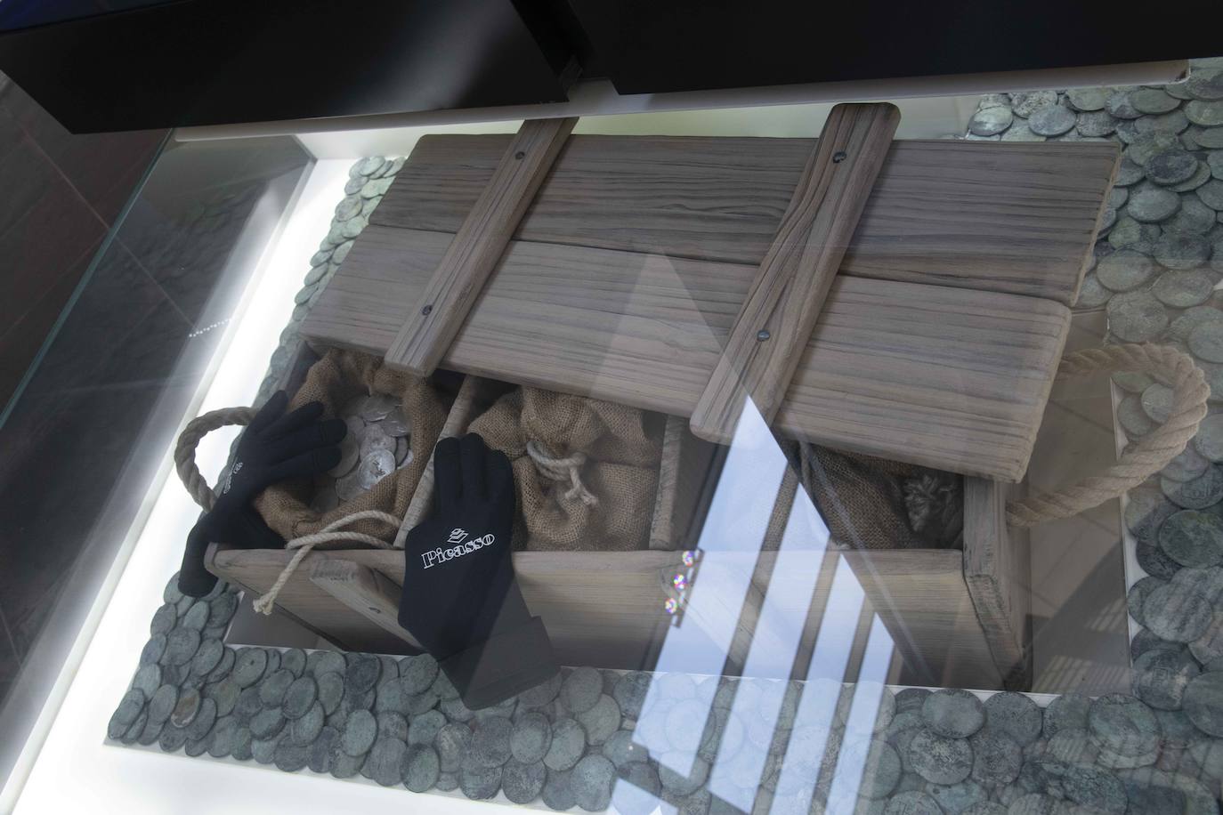 López Cuenca infiltra a Picasso en el Arqua