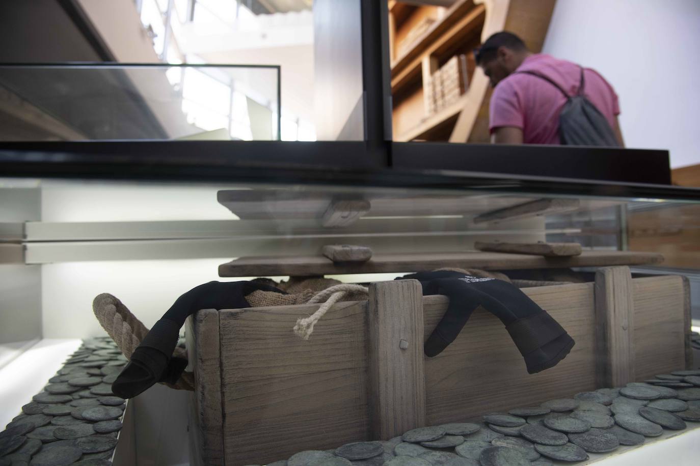 López Cuenca infiltra a Picasso en el Arqua