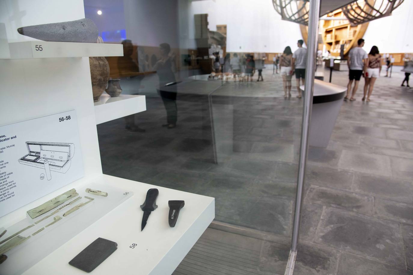 López Cuenca infiltra a Picasso en el Arqua