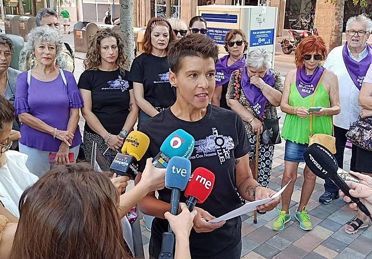 Asociaciones de mujeres ofrecen una rueda de prensa este viernes en Molina.