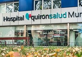Fachada del Hospital QuirónSalud de Murcia.