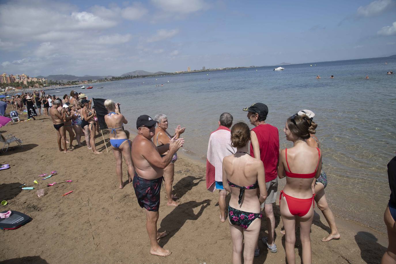 El tercer abrazo al Mar Menor, en imágenes