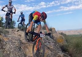 Un ciclista del equipo Bicihuerta, en una foto de archivo.