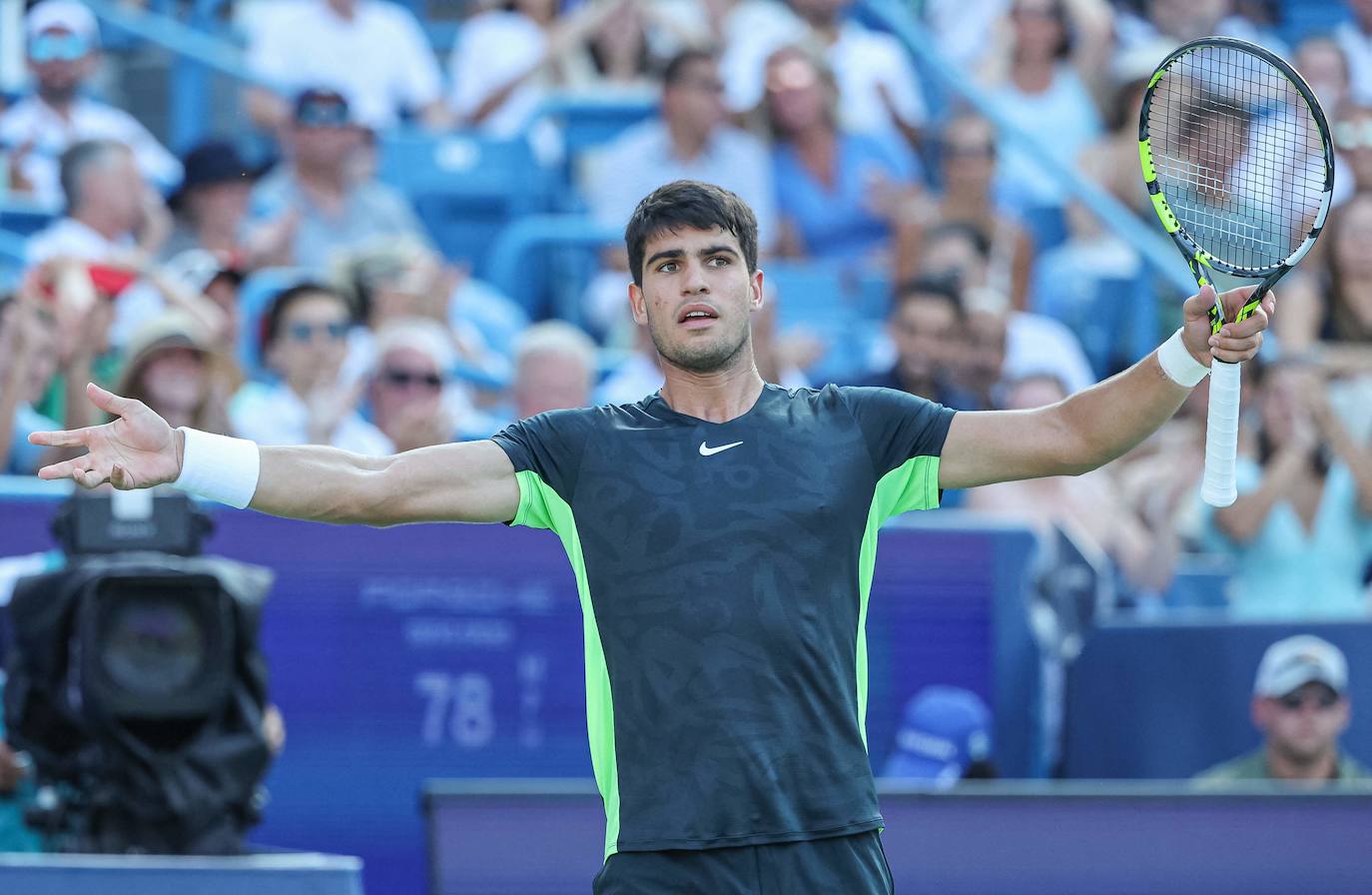 La final de Cincinnati entre Alcaraz y Djokovic, en imágenes