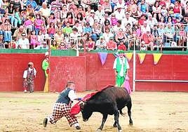 Espectáculo cómico taurino 'Popeye', en Guadix, en una foto de archivo.