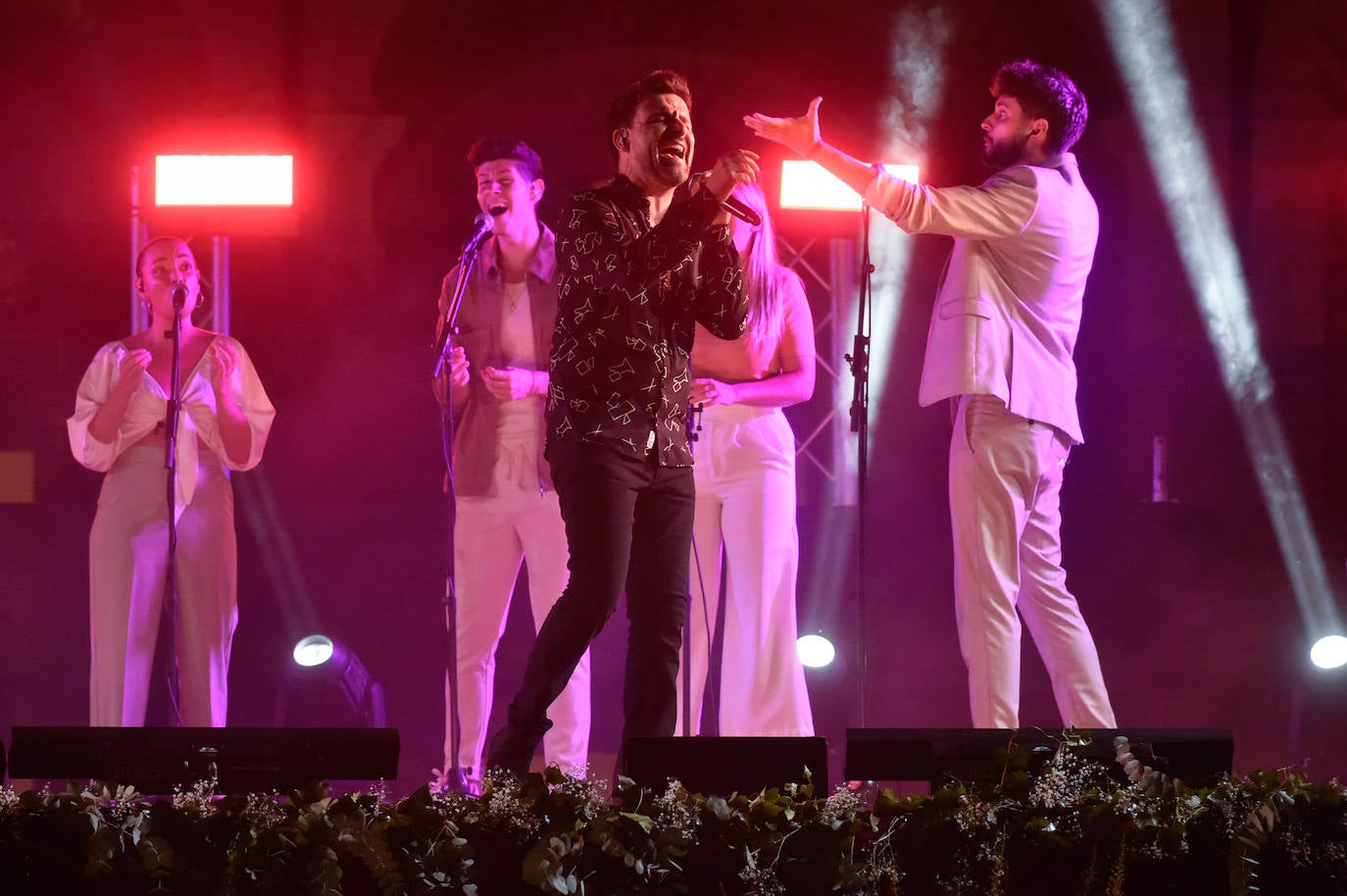 Las imágenes de la actuación del pregonero de la Feria de Murcia, Diego Cantero