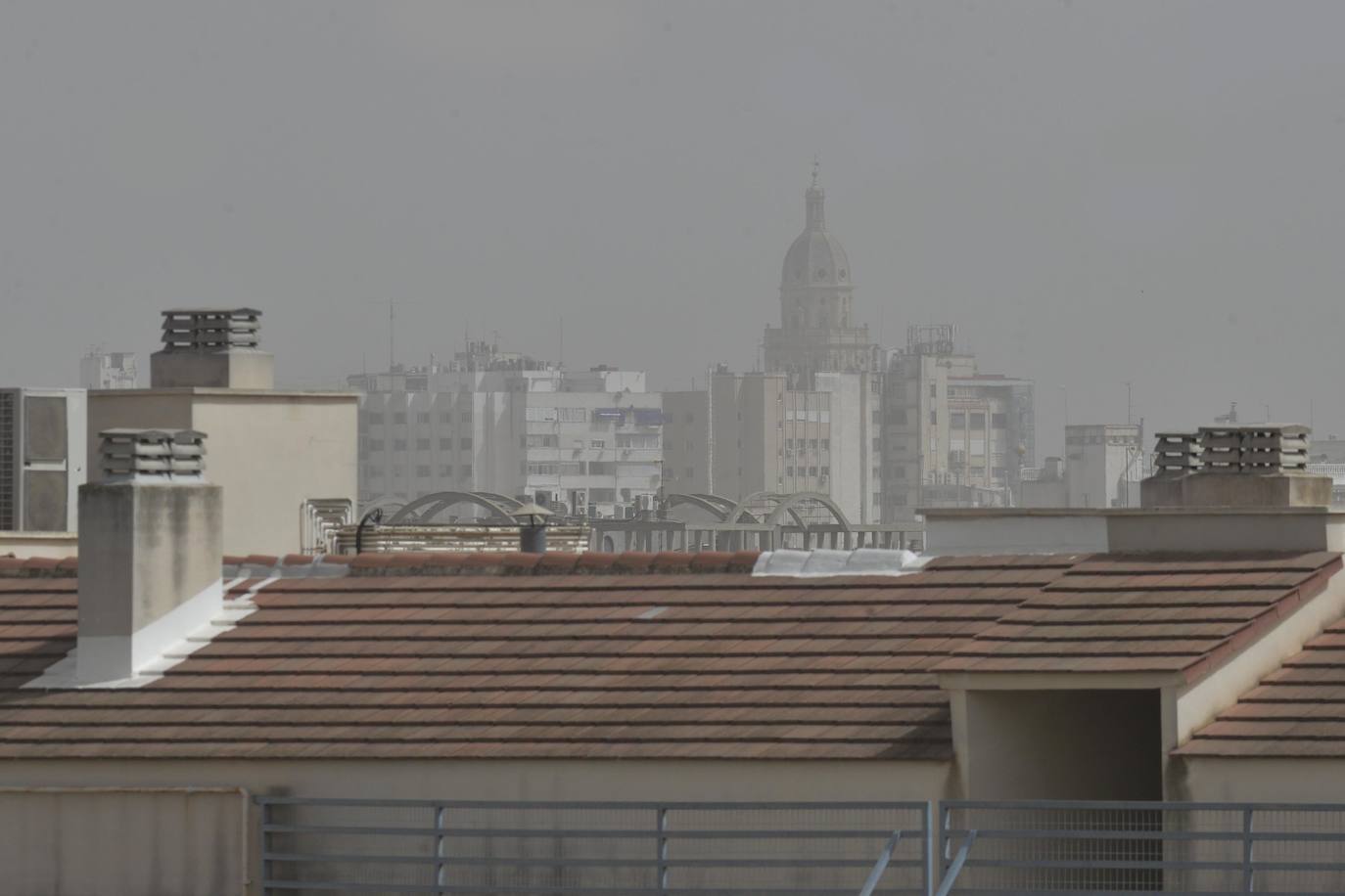 Episodio de contaminación atmosférica en Murcia por una masa de aire subsahariano