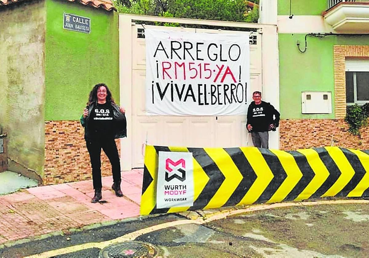 Una de las pancartas desplegadas por los vecinos de El Berro.