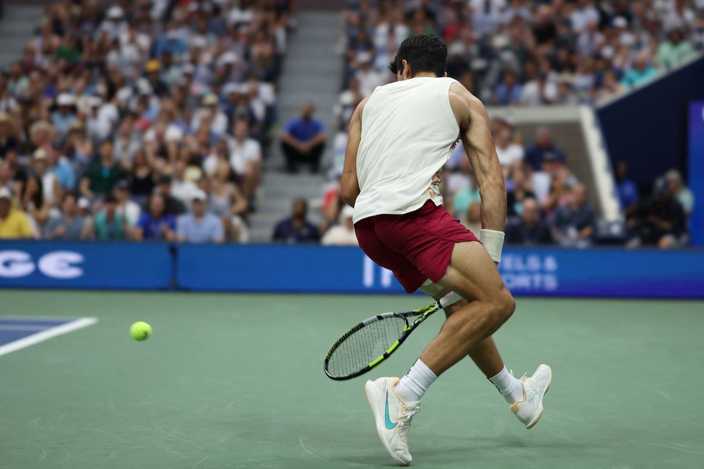 Alcaraz barre a Arnaldi y pasa a cuartos del US Open