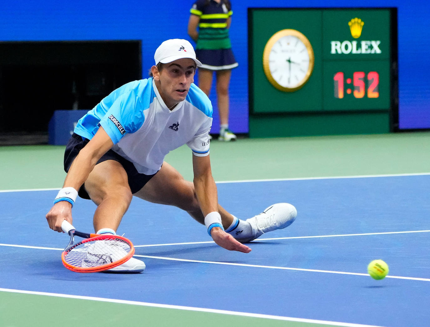 Alcaraz barre a Arnaldi y pasa a cuartos del US Open