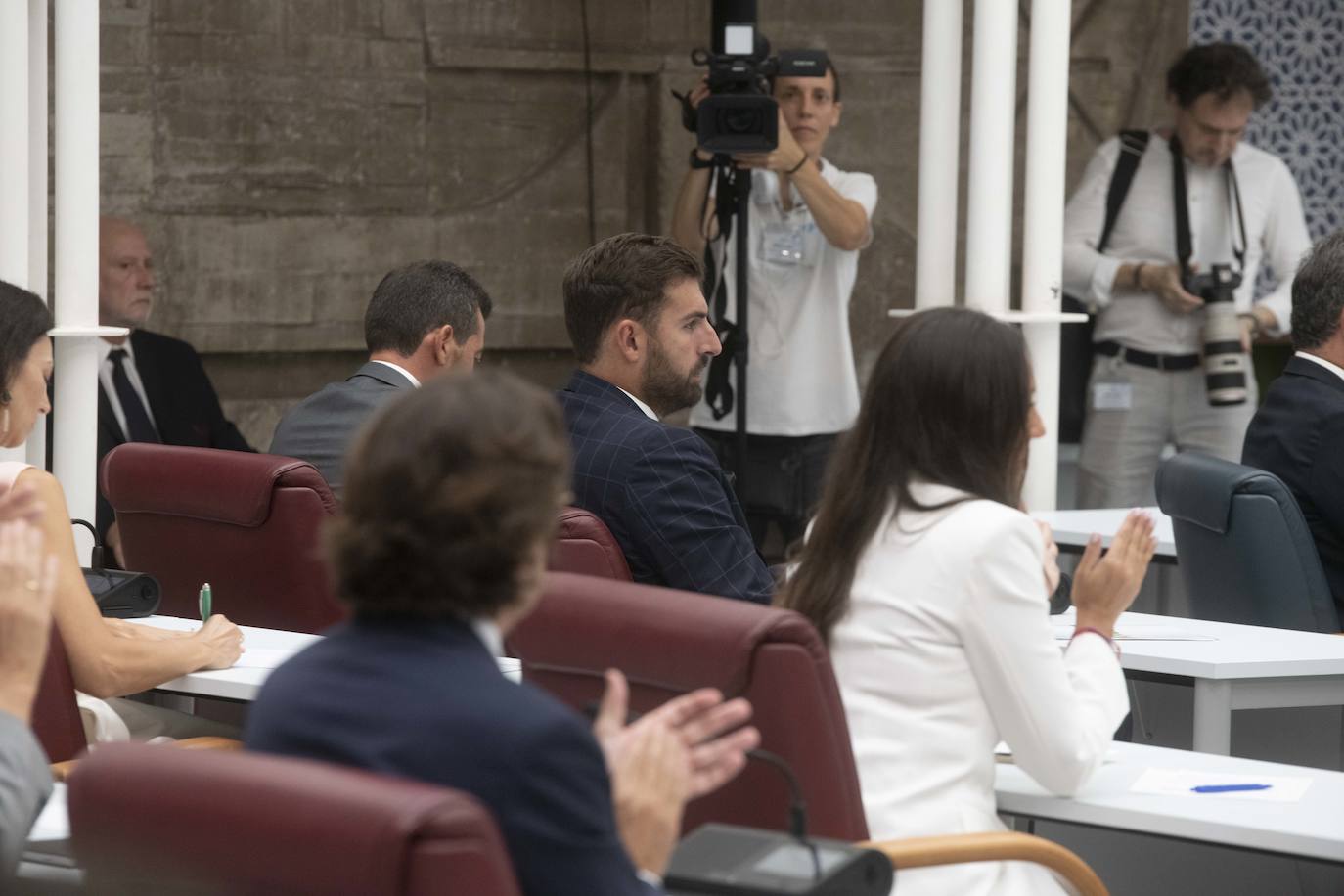 La primera sesión del debate de investidura, en imágenes