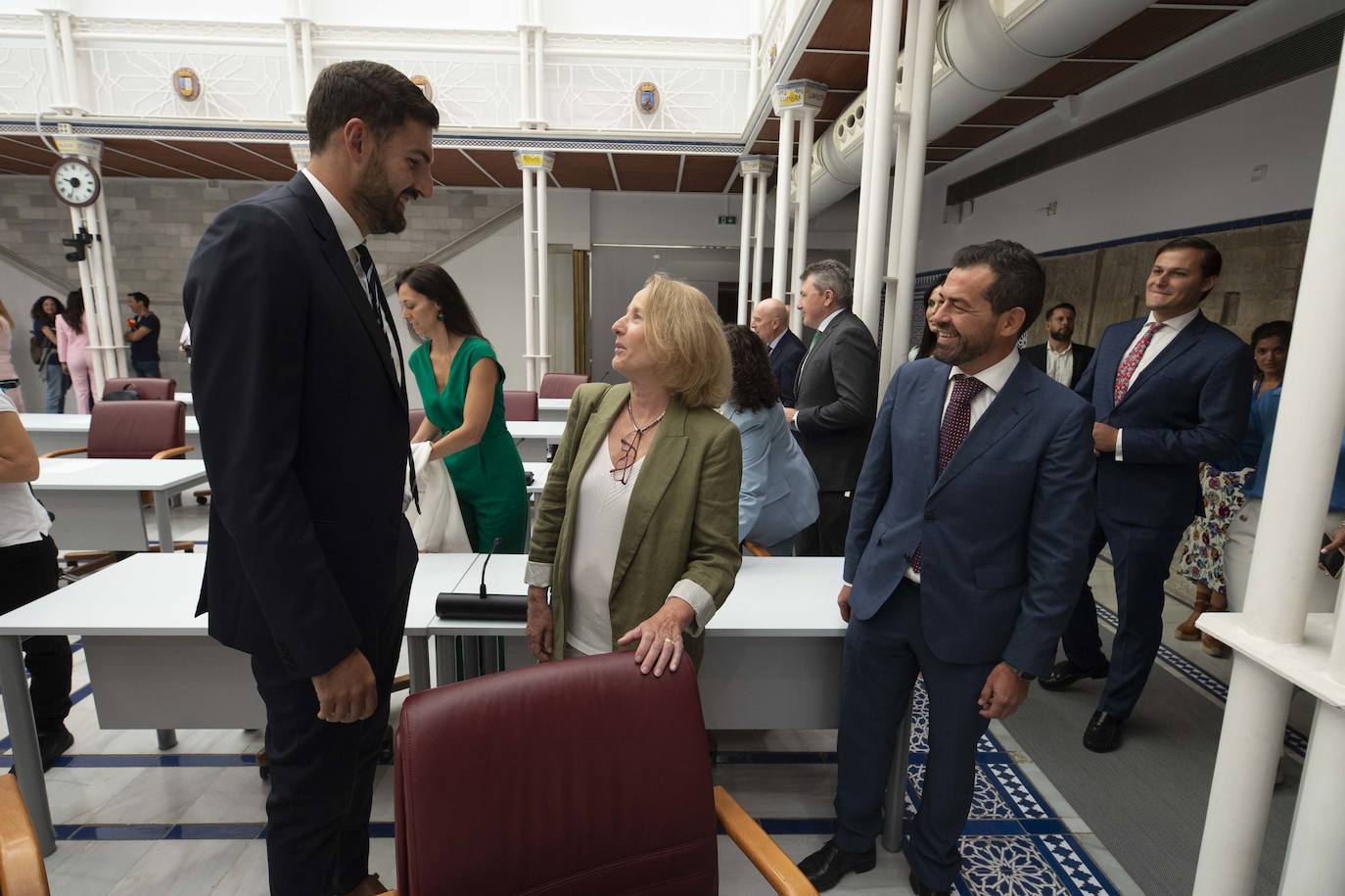 En imágenes: López Miras es elegido presidente del Gobierno regional