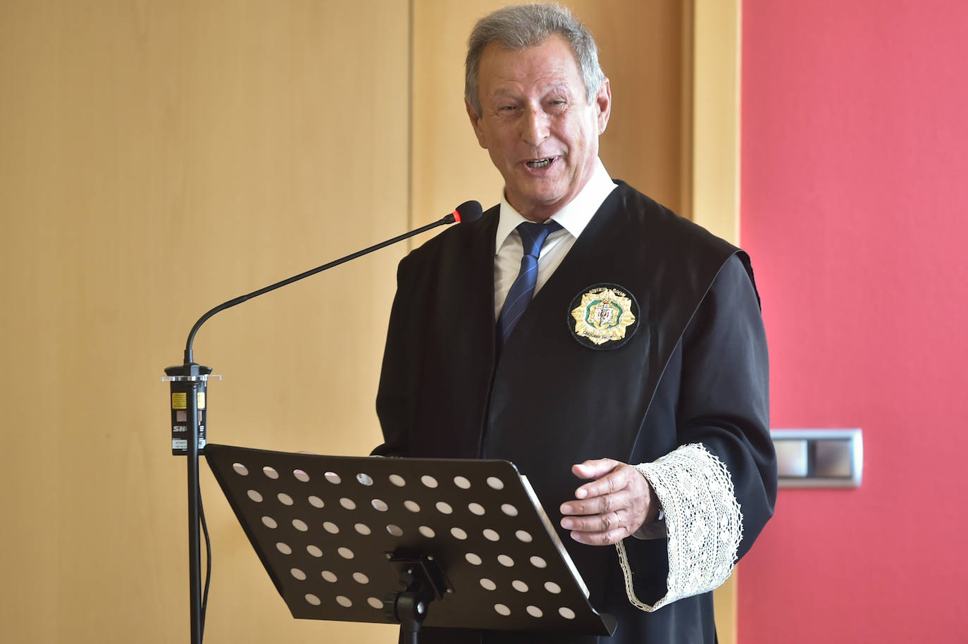 El acto de los procuradores de la Región de Murcia en la Ciudad de la Justicia, en imágenes