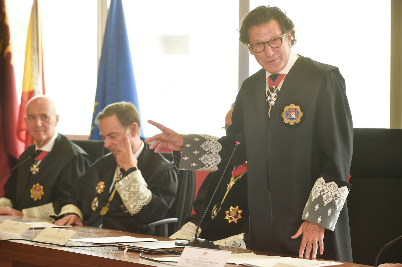 El acto de los procuradores de la Región de Murcia en la Ciudad de la Justicia, en imágenes