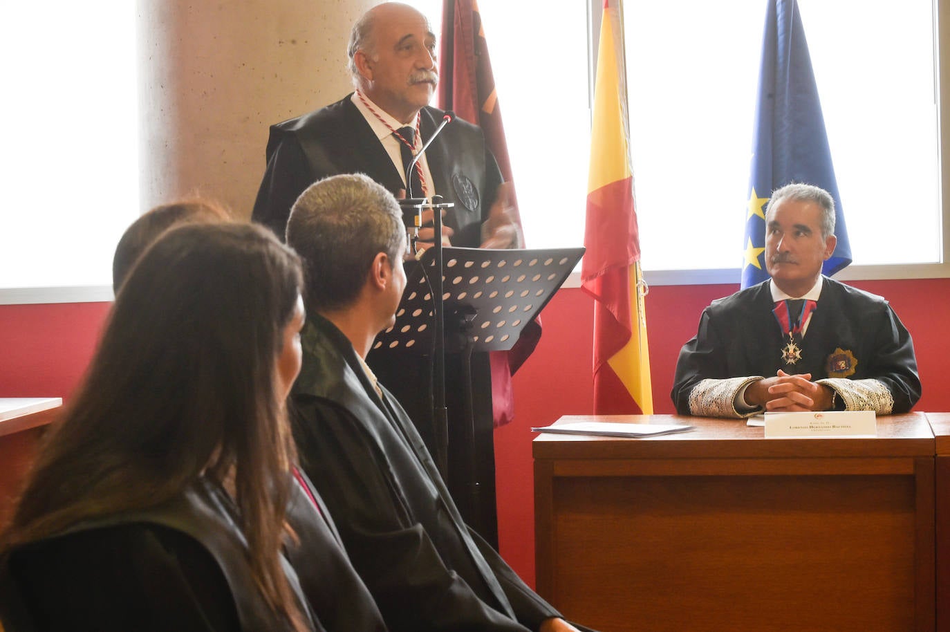 El acto de los procuradores de la Región de Murcia en la Ciudad de la Justicia, en imágenes