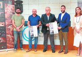 Organizadores de la feria, durante la presentación.