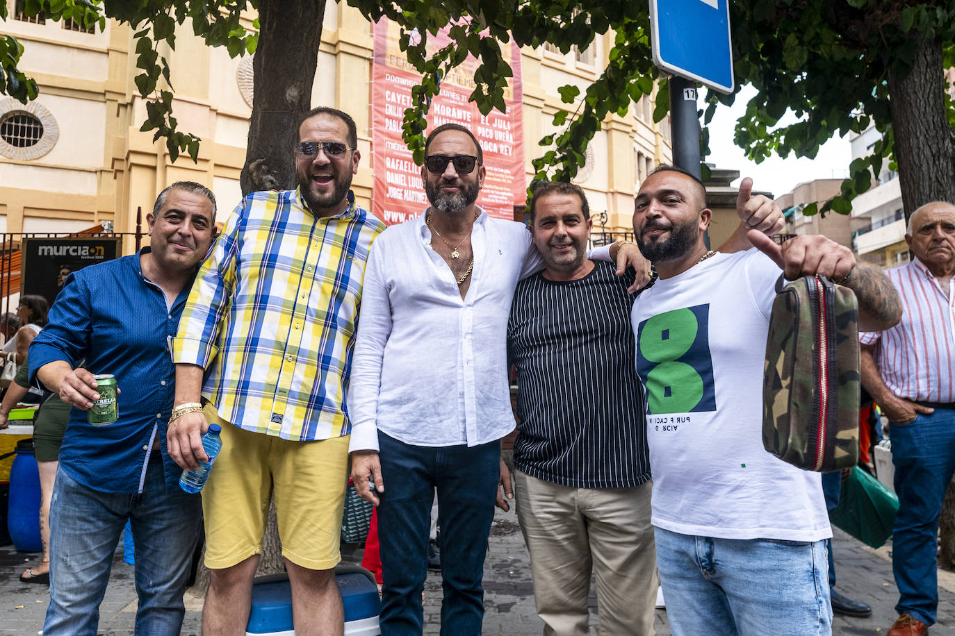 Las imágenes de los asistentes a la corrida de La Romería