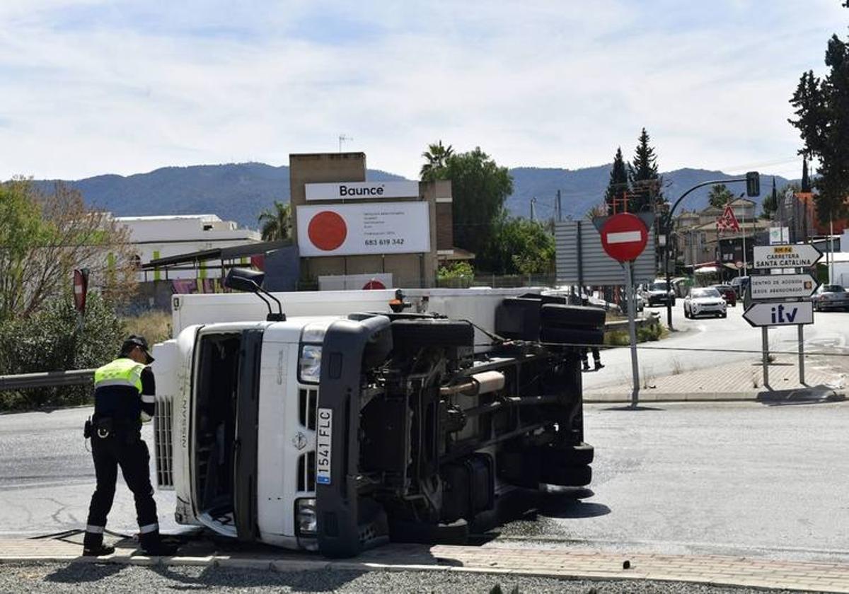 Accidente de un camionero en Murcia el pasado mes de marzo.