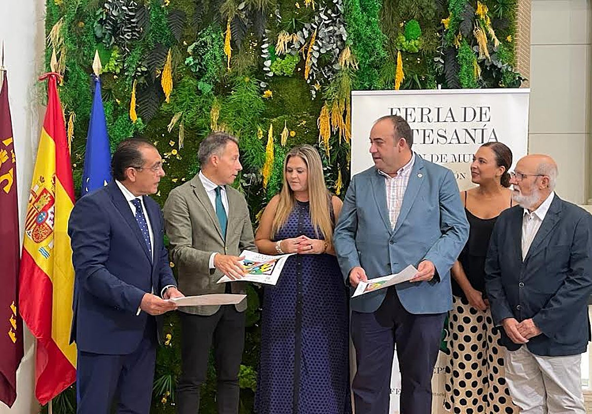 Presentación de la Feria Regional de Artesanía.