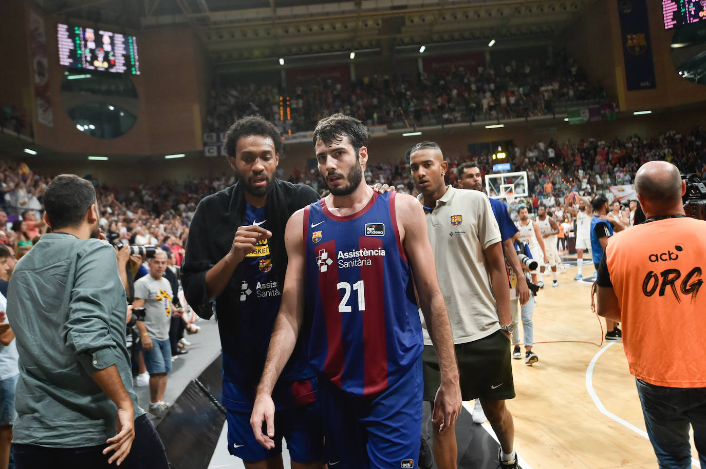 La victoria del Madrid ante el Barcelona en la Supercopa, en imágenes