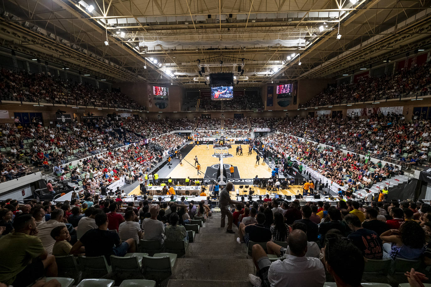 La derrota del UCAM Murcia ante Unicaja en las semifinales de la Supercopa, en imágenes
