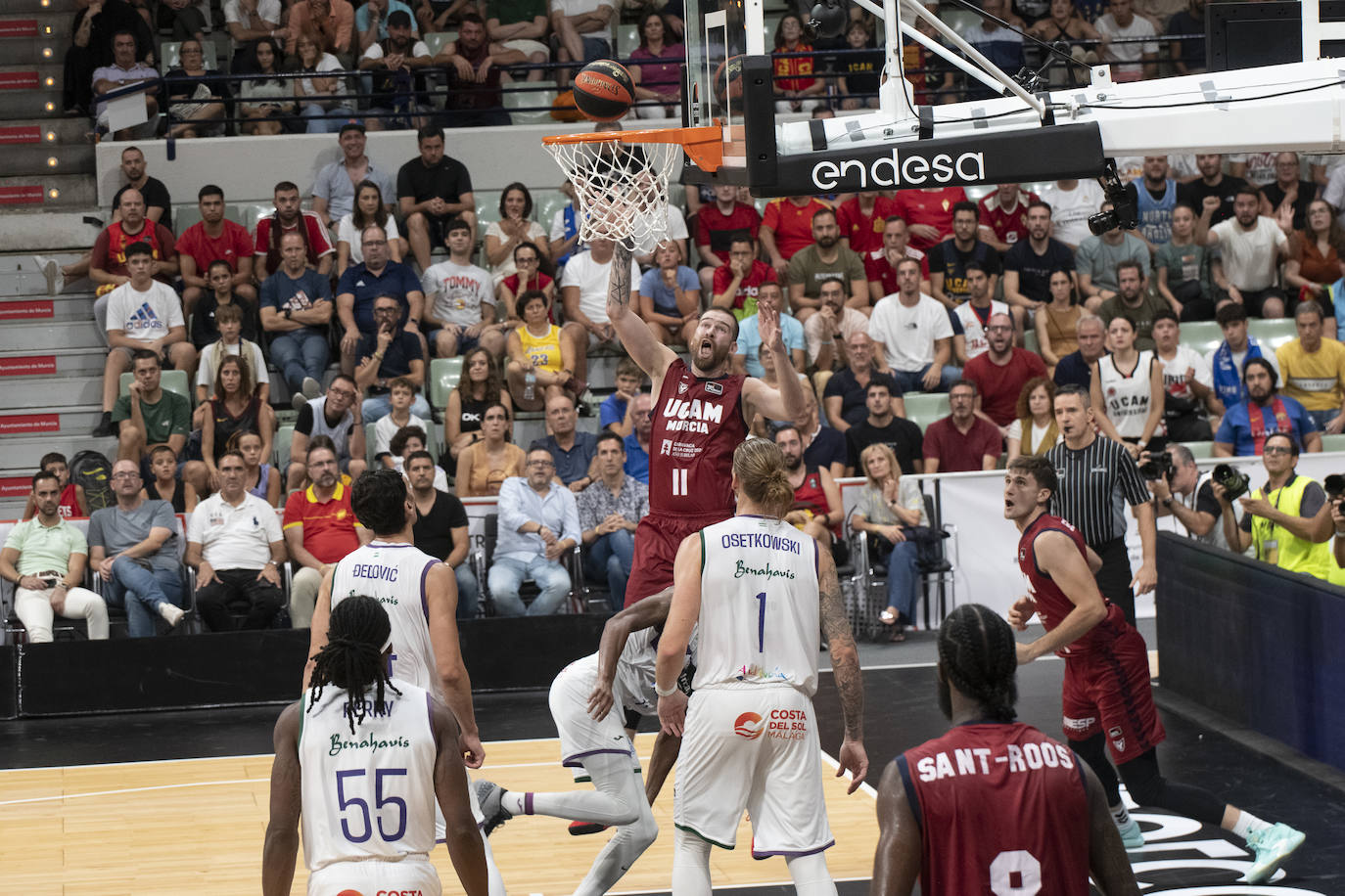 La derrota del UCAM Murcia ante Unicaja en las semifinales de la Supercopa, en imágenes