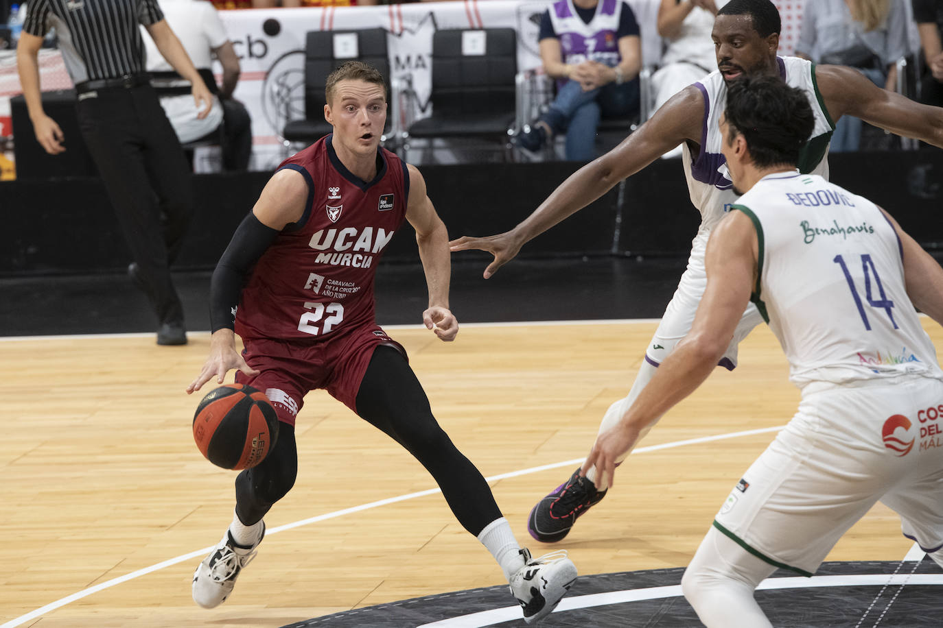 La derrota del UCAM Murcia ante Unicaja en las semifinales de la Supercopa, en imágenes