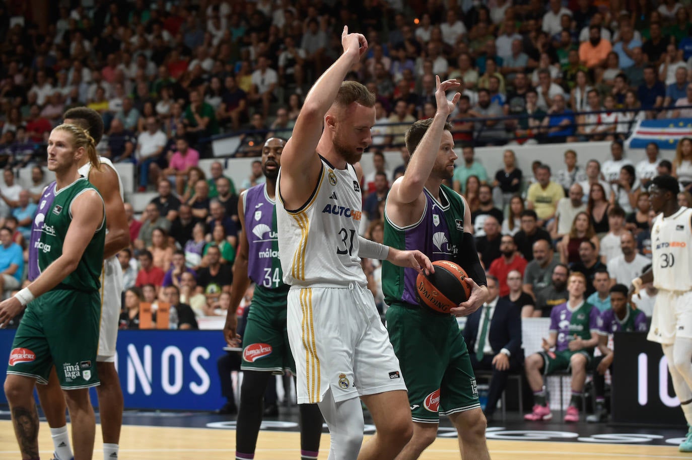 Las imágenes de la final de la Supercopa Endesa