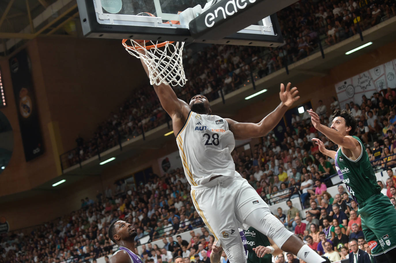 Las imágenes de la final de la Supercopa Endesa