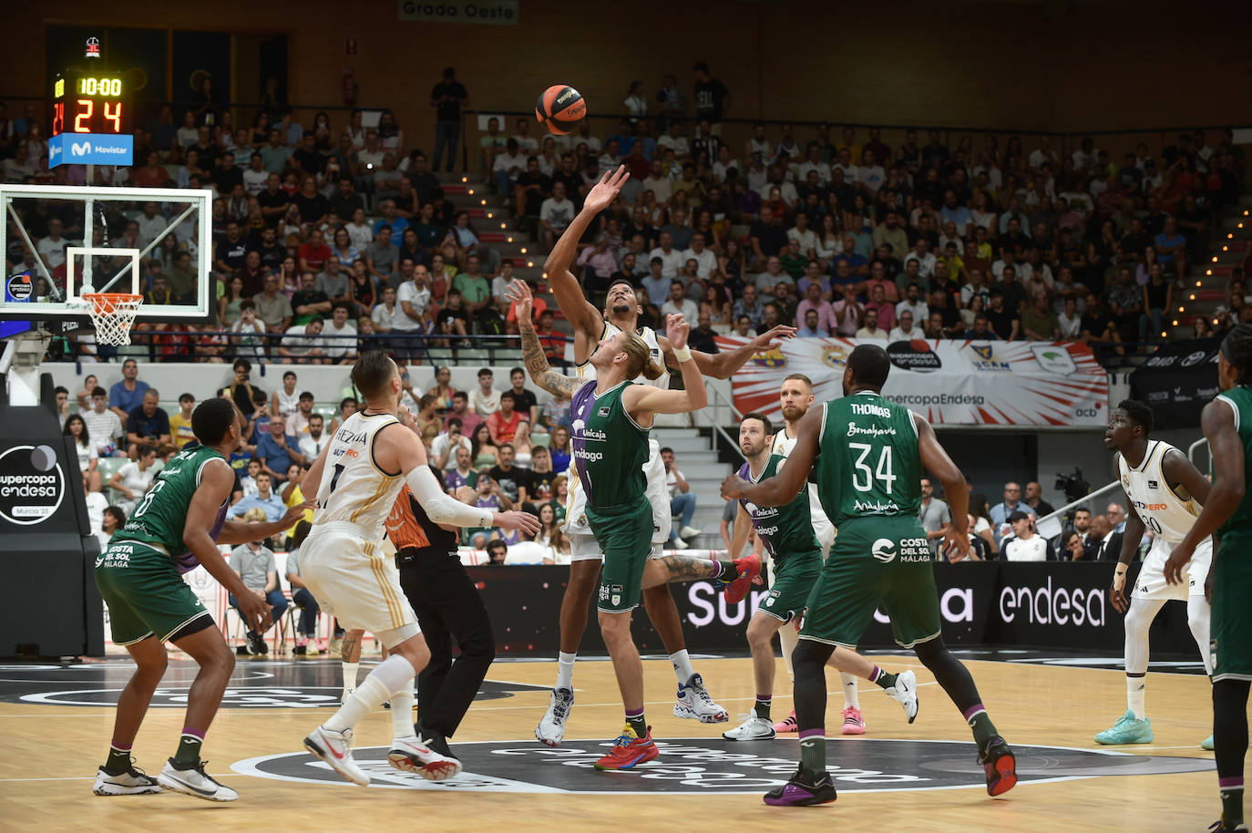 Las imágenes de la final de la Supercopa Endesa