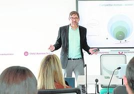 ENAE Business School cuenta con una plantilla docente formada por grandes expertos.