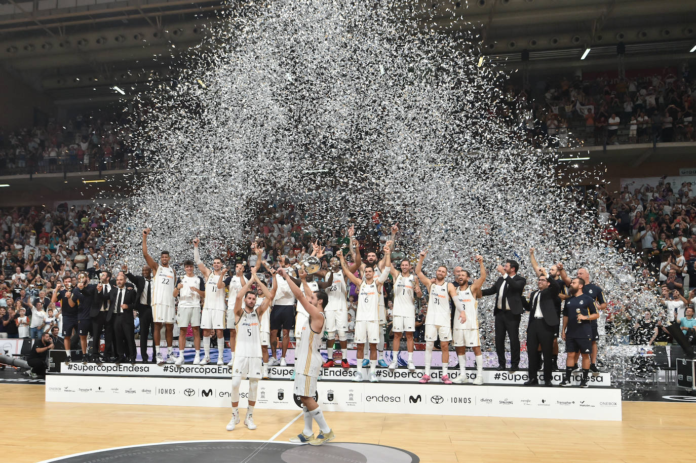 Las imágenes de la final de la Supercopa Endesa