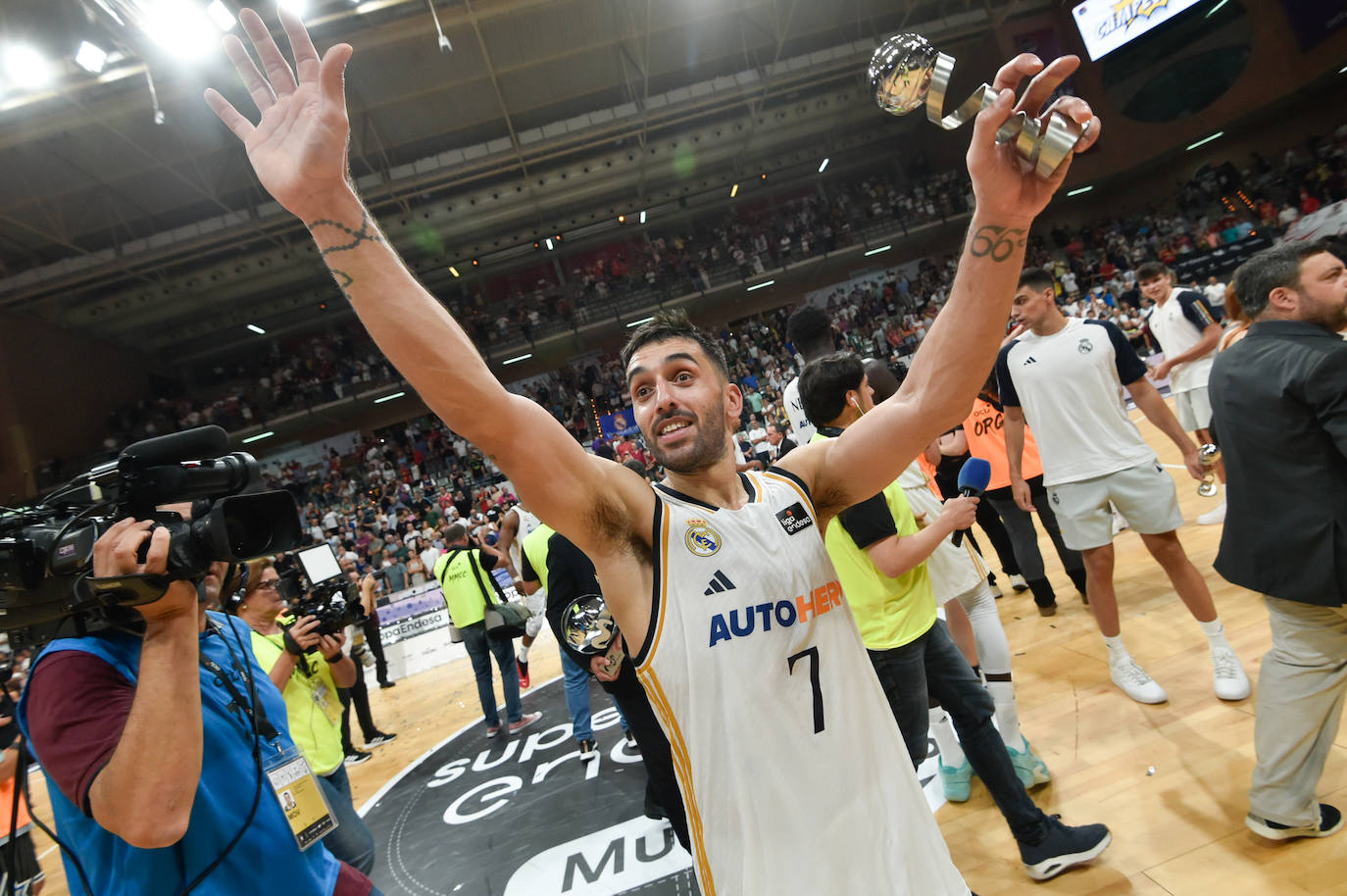 Las imágenes de la final de la Supercopa Endesa