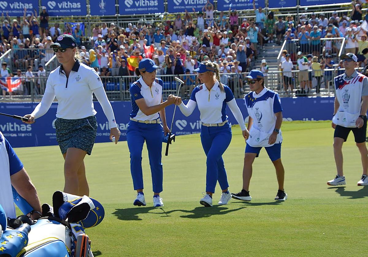 Ciganda y Pedersen ganando su partido de la mañana