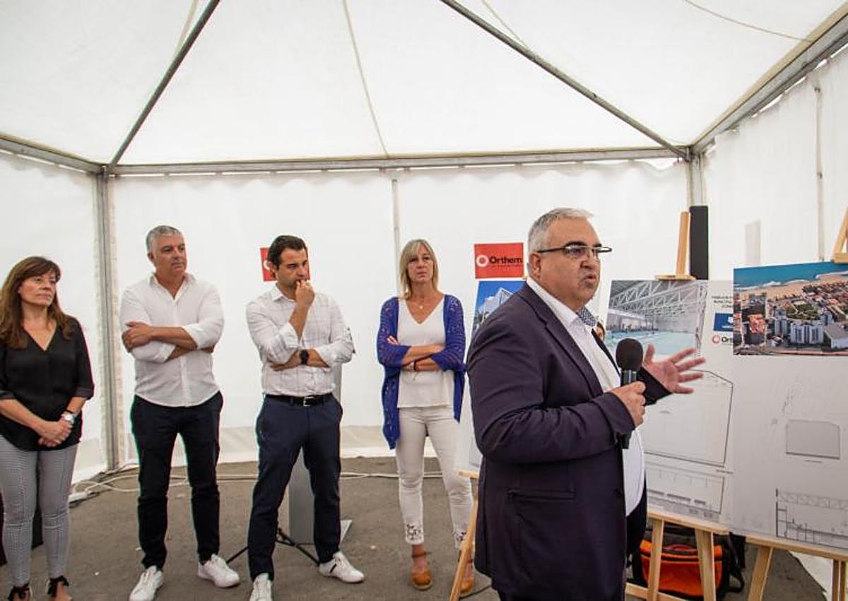 Imagen secundaria 1 - El pabellón de La Mata empieza a ser una realidad tras años de promesas